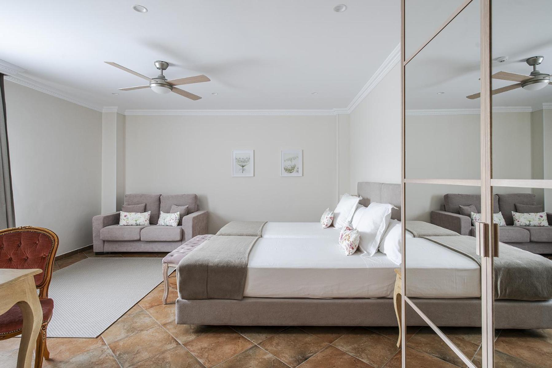Hotel Penas Blancas Liano Ruang foto