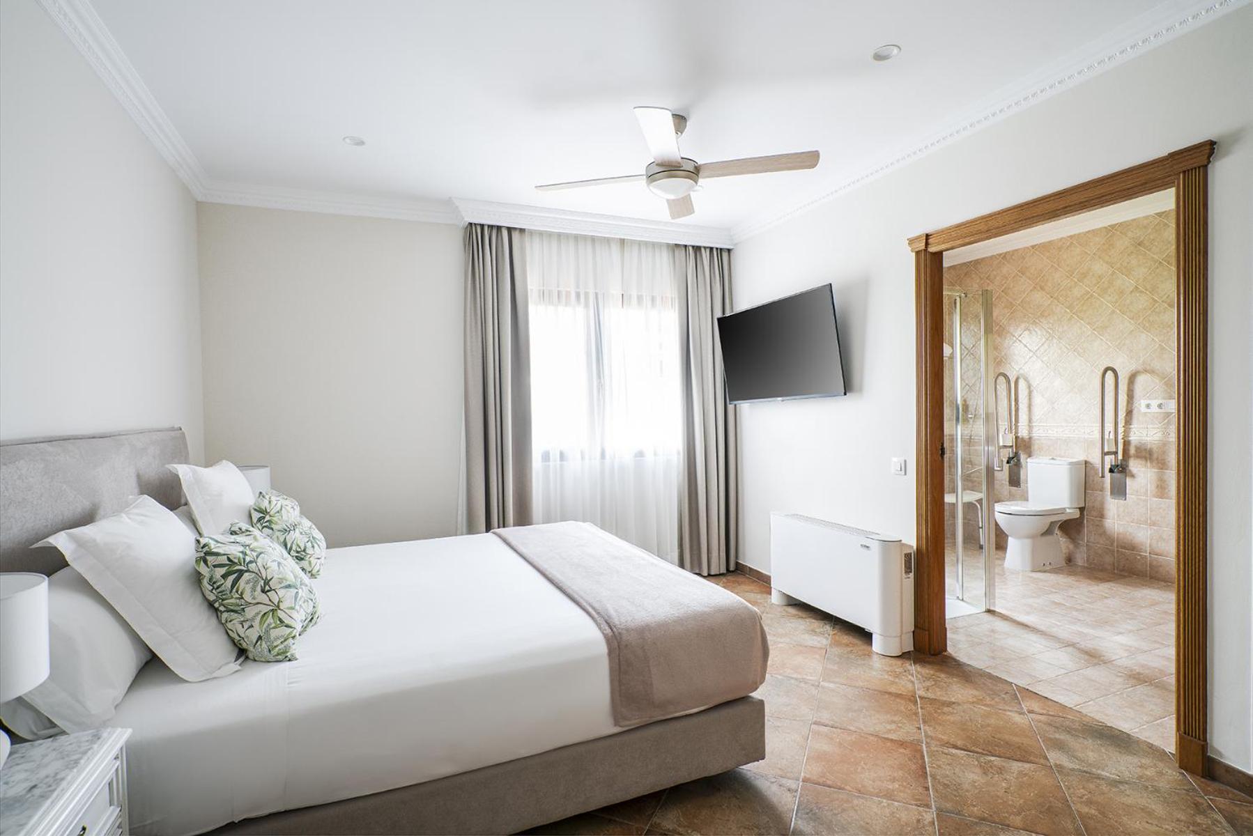 Hotel Penas Blancas Liano Ruang foto